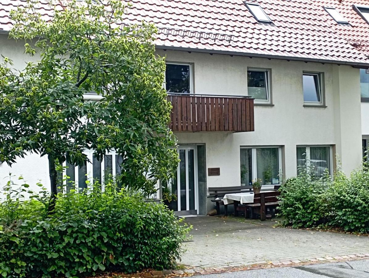 Ferienwohnung-Am-Kirchplatz Bad Wunnenberg Bagian luar foto
