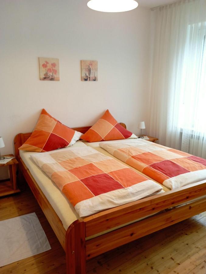 Ferienwohnung-Am-Kirchplatz Bad Wunnenberg Bagian luar foto